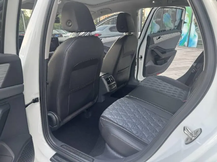Volkswagen 2023 Sagitar 1.5TSI 300TSI Exceed Edition Automatic 5