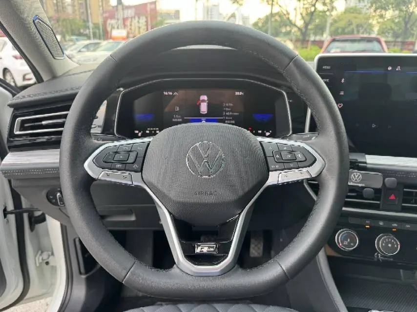 Volkswagen 2023 Sagitar 1.5TSI 300TSI Exceed Edition Automatic 8