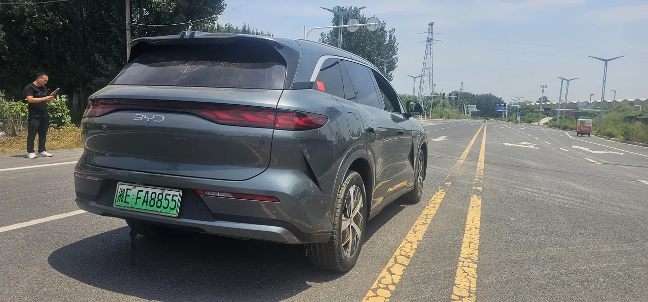 BYD 2025 Tang L DM 1.5T stepless 215KM laser Radar flagship automatic gear 3