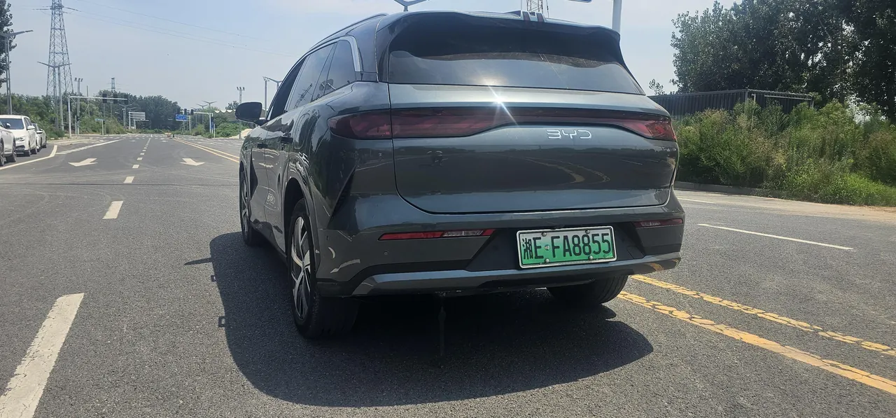 BYD 2025 Tang L DM 1.5T stepless 215KM laser Radar flagship automatic gear 4