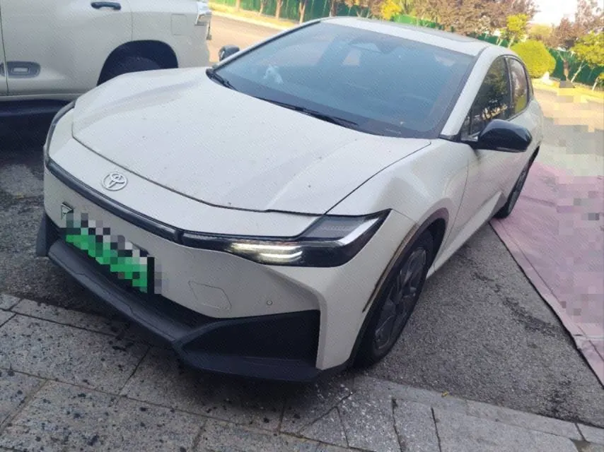 Toyota 2024 bZ 3 517km Elite PRO Automatic - View 1