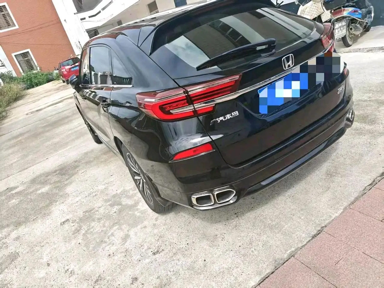Honda 2020 Crown Road 2.0T 370TURBO Two-Drive Deluxe Automatic Gear 3