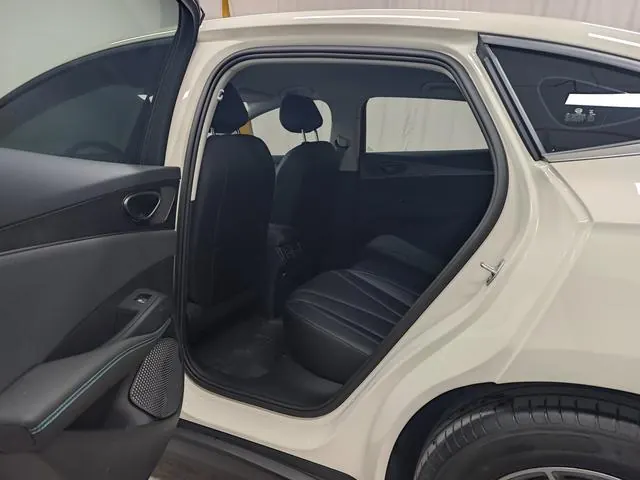 BYD 2026 Seal 06 DM-i 1.5 Stepless Super Edition 128KM Deluxe Edition Automatic Gear 7