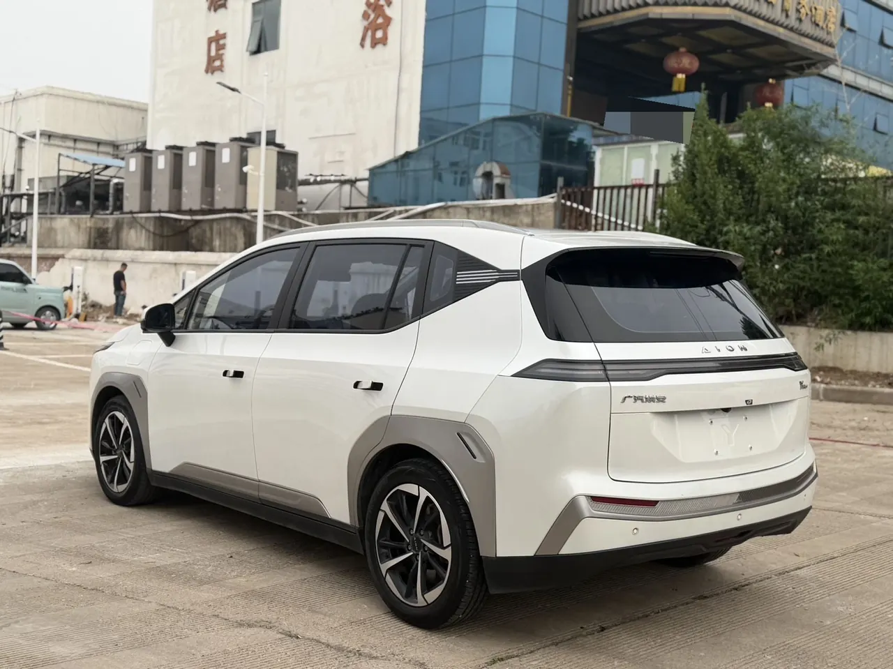 GAC Aion 2023 Aion Y PLUS 70 Smart Collar Edition Automatic Gear 3