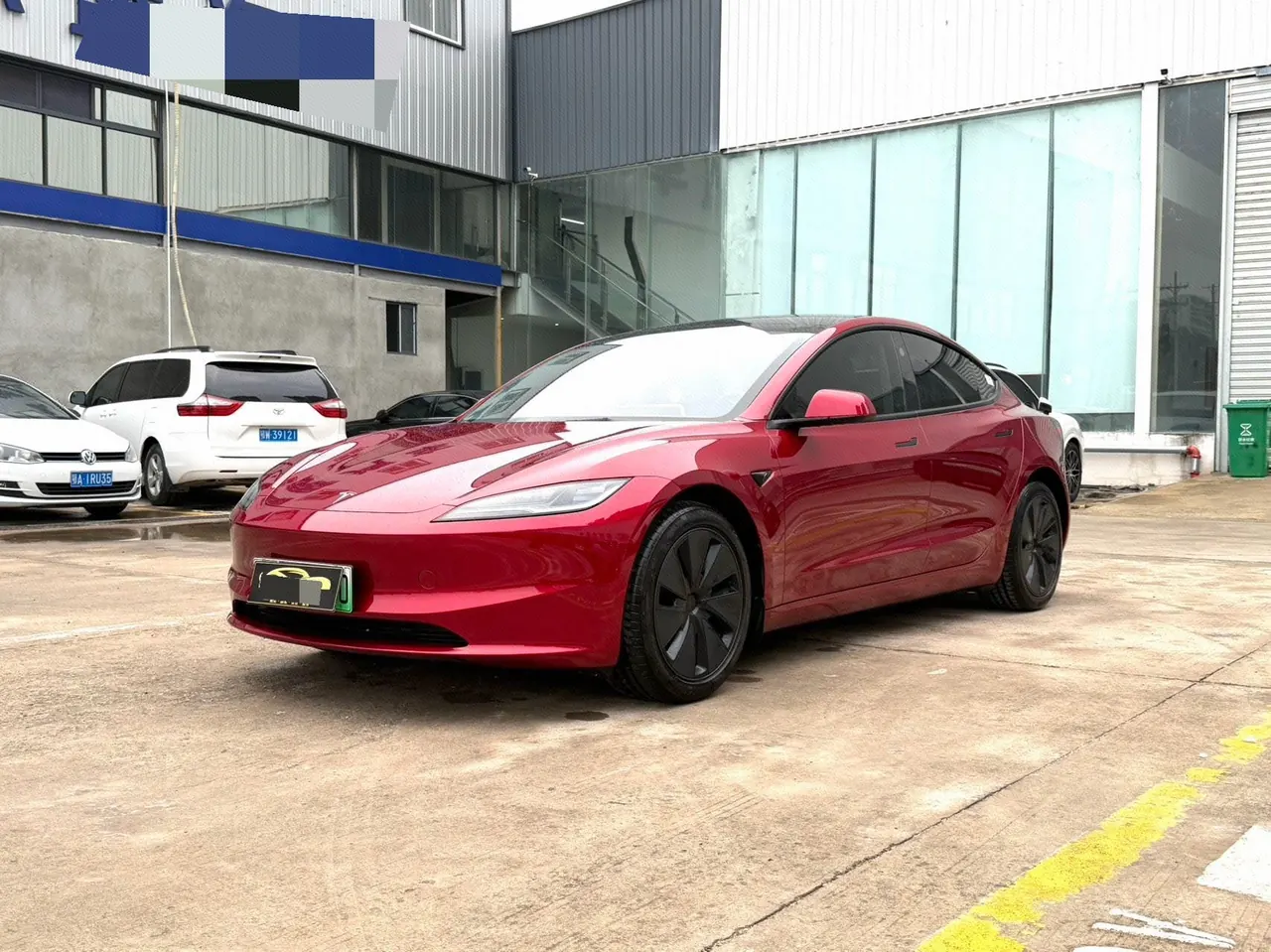 打开图片灯箱:Tesla 2023 Model 3 Rejuvenation Edition Rear Wheel Drive Automatic Transmission