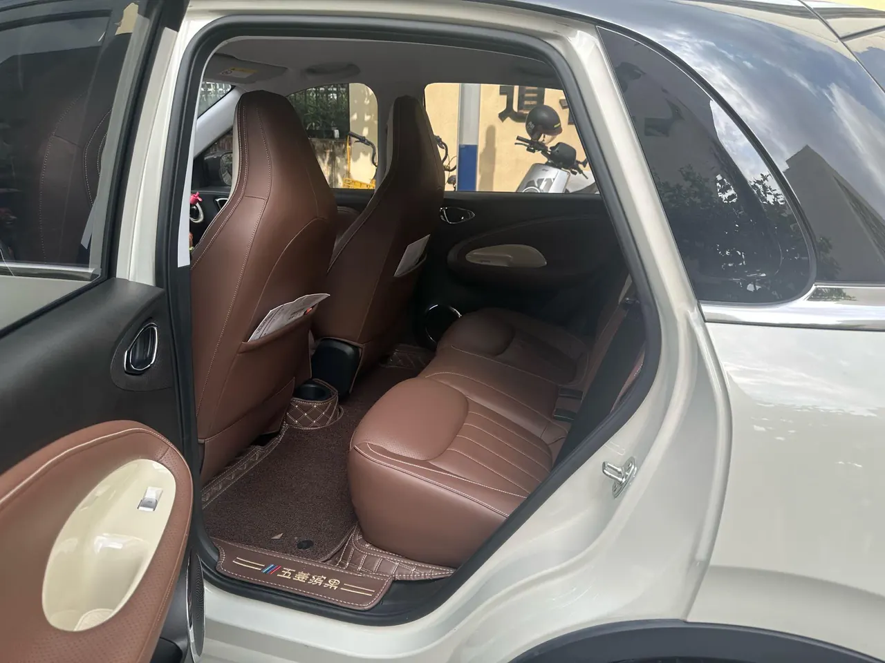 WuLing 2023 Plantronics 410km LingBox Exclusive Automatic Transmission 6