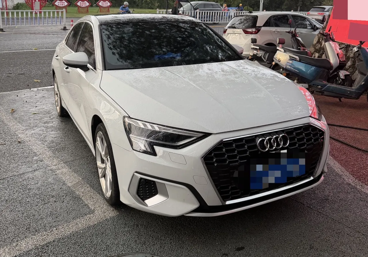 Audi 2021 A3L Limousine 1.4TFSI 35TFSI Fashion Elegant Automatic 2