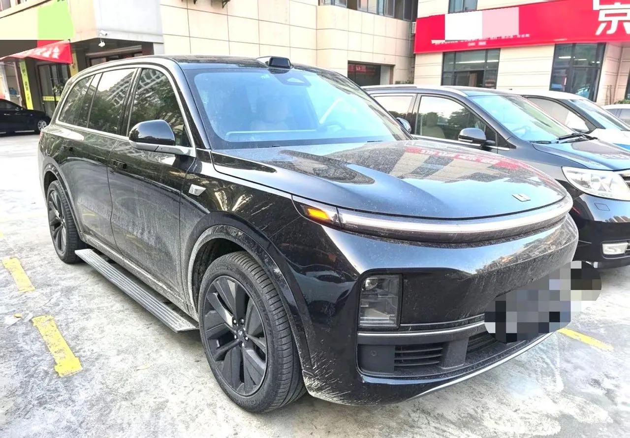 Li 2023 L9 Pro Edition Automatic Gear 4