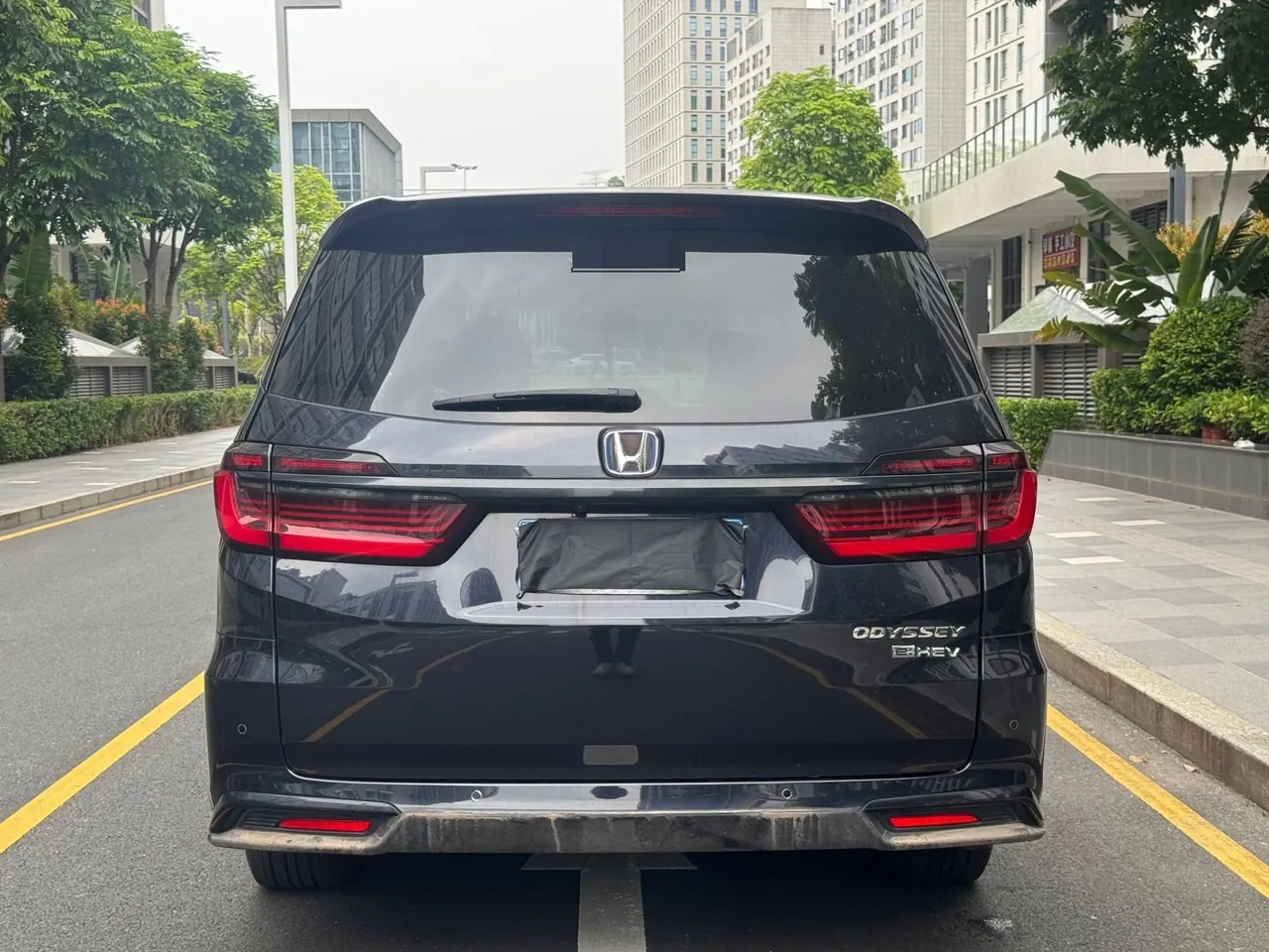 Honda 2022 Odyssey Hybrid 2.0 Stepless Sharp and Glory Edition Automatic Gear 5