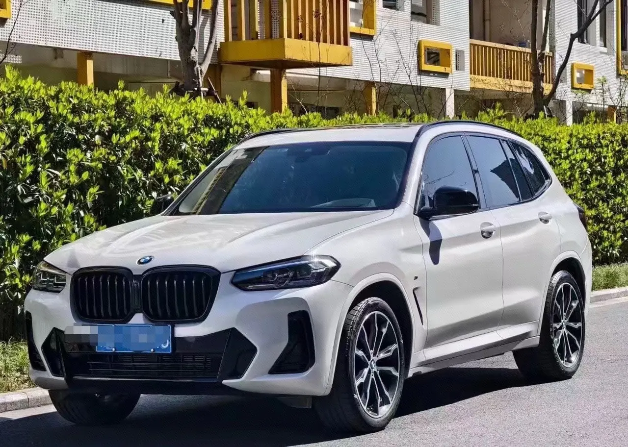 Open image lightbox: BMW 2022 X3 xDrive30i 2.0T Leading M Obsidian Night Suit Automatic Gear