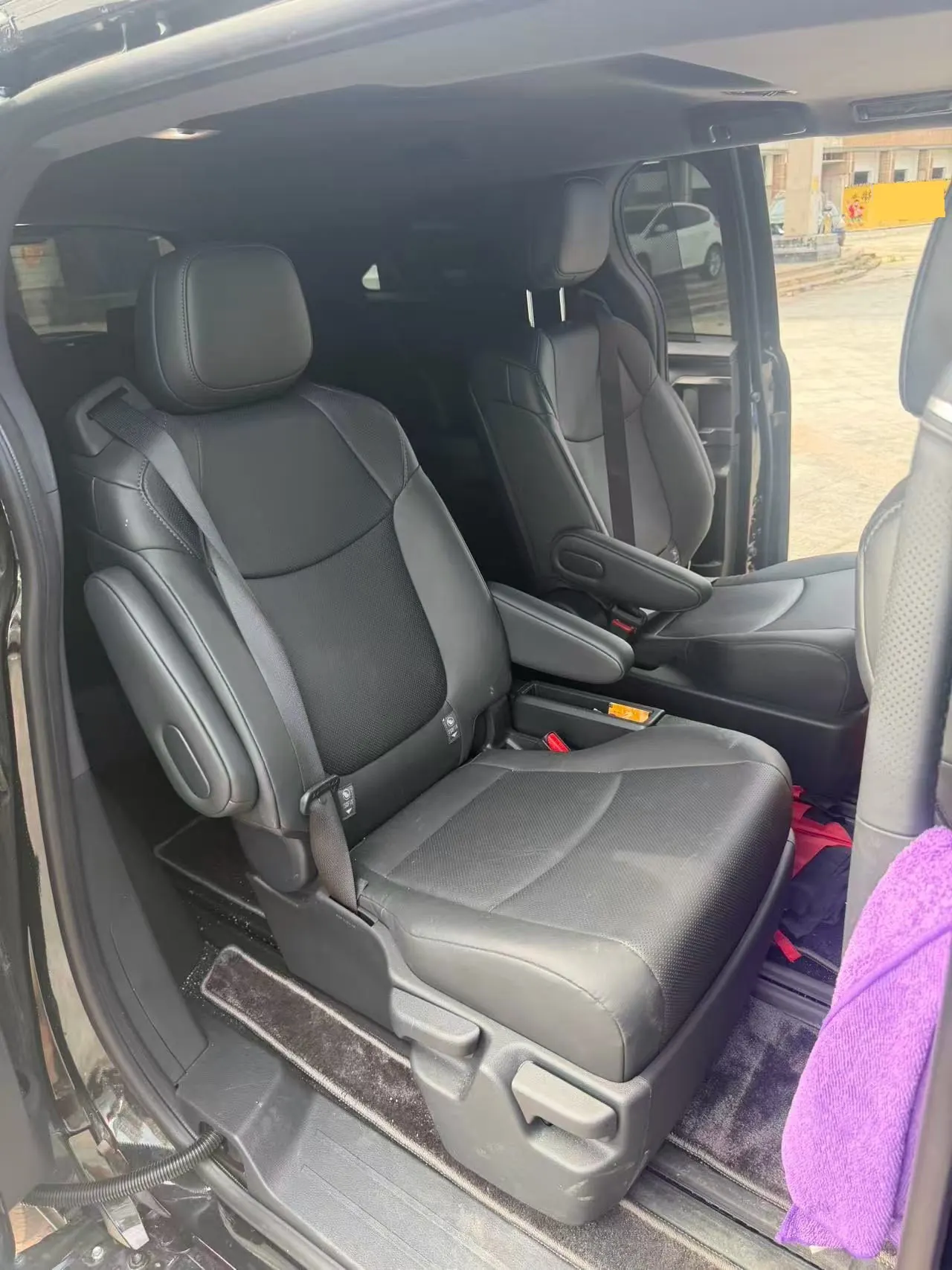 Toyota 2026 Sana 2.5 Stepless Four-wheel Drive Deluxe Edition Automatic Transmission 10