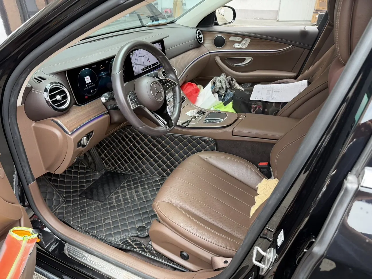 Mercedes Benz E Class 2022 E 300 L 2.0T Fashion (Change 2) Automatic Gear 3