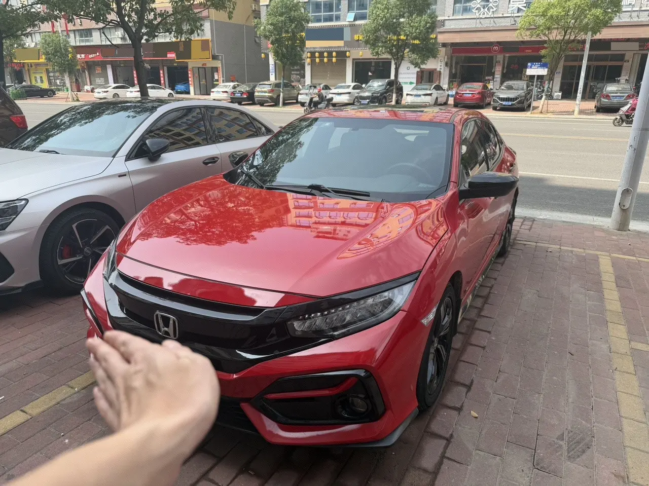 Open image lightbox: Honda 2021 Civic Hatchback 1.5T Stepless 220TURBO Tide Cool Control Automatic Gear