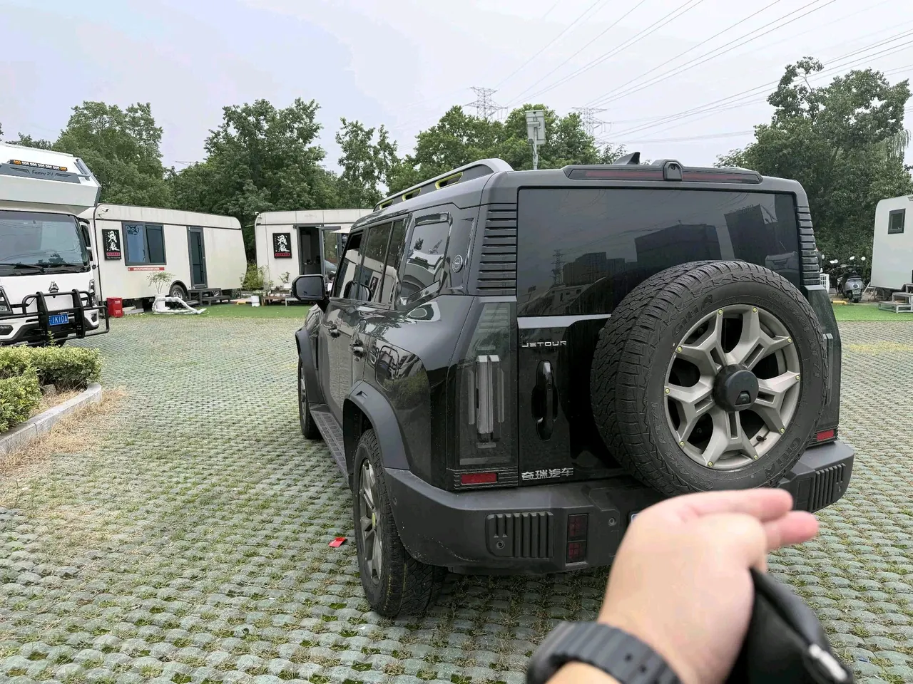 Jetour 2023 Traveler 2.0T Four-wheel Drive Conquer PRO Automatic Gear 2