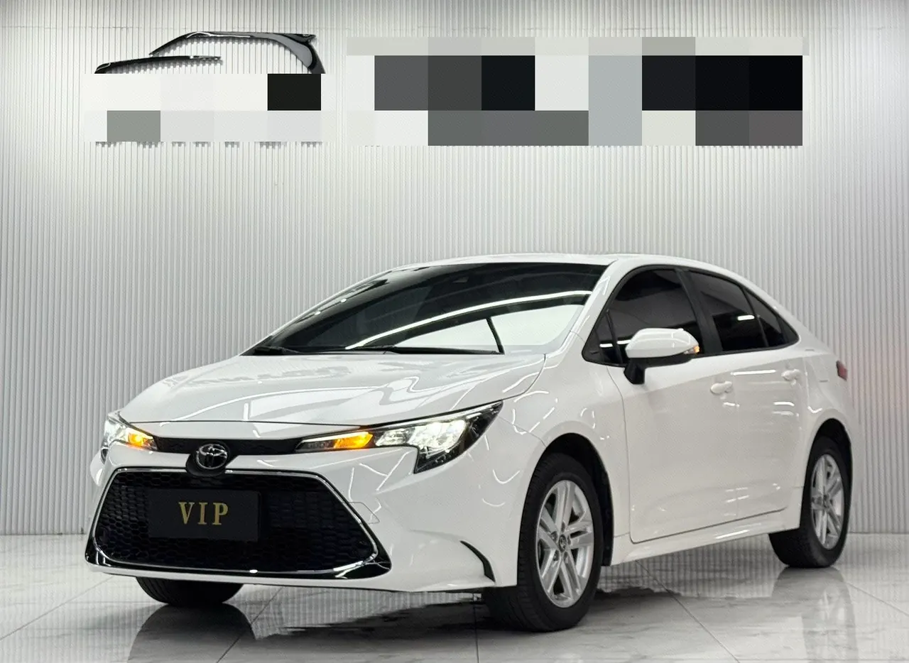 Open image lightbox: Toyota 2022 Lei Ling 1.2T Stepless 185T Deluxe Automatic Gear