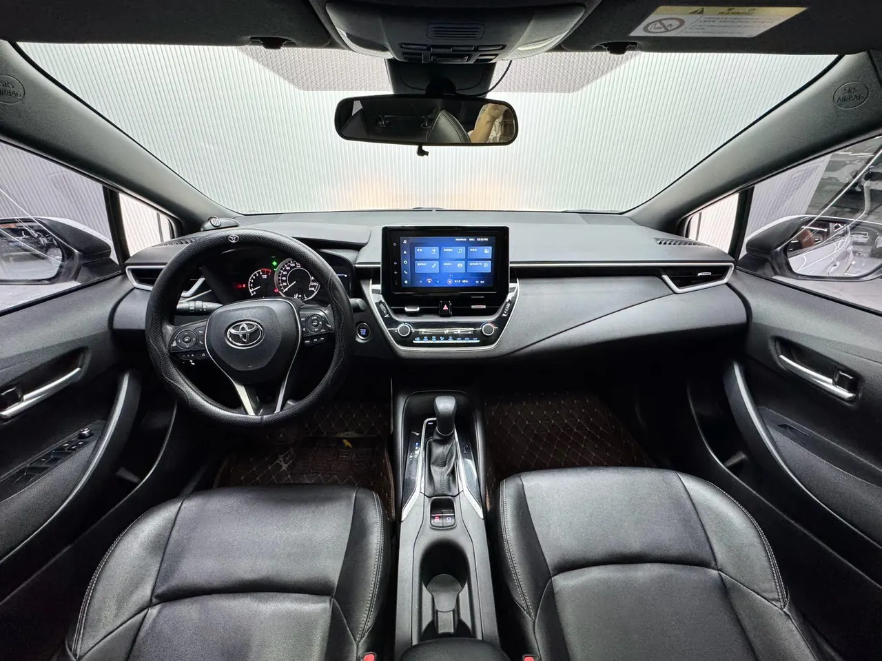 Toyota 2022 Lei Ling 1.2T Stepless 185T Deluxe Automatic Gear 13