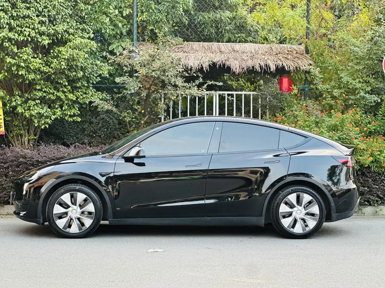 Tesla 2022 Model Y rear-wheel drive version automatic transmission 7
