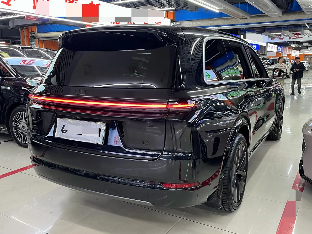 Li 2023 L9 Pro Edition Automatic Gear 6
