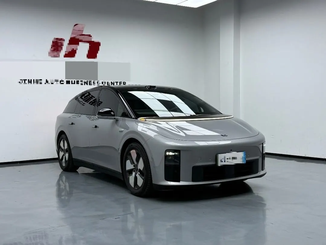 Li 2025 I 300.00g Drive Standard Edition Automatic Gear 3