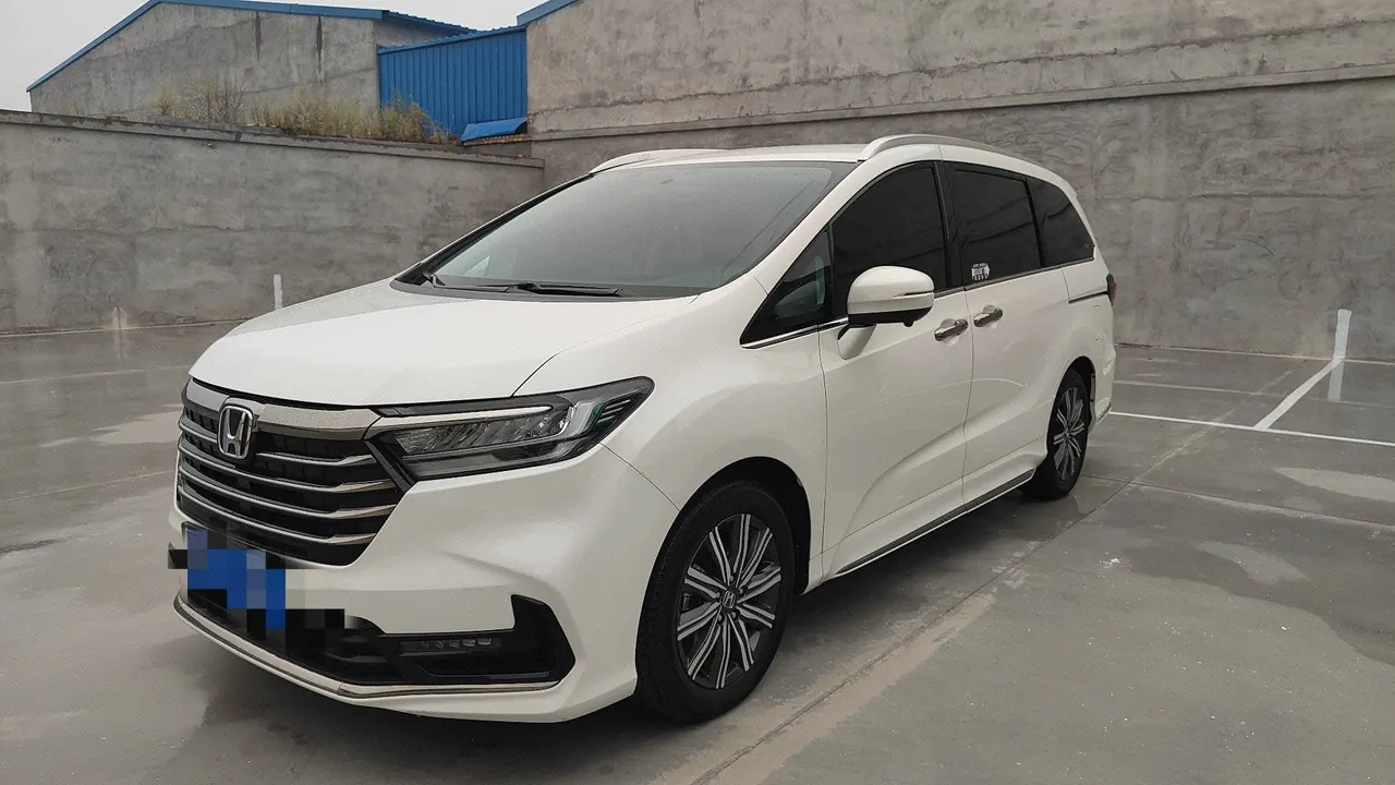 Open image lightbox: Honda 2022 Odyssey Hybrid 2.0 Stepless Sharp and Pleasant Edition Automatic Gear