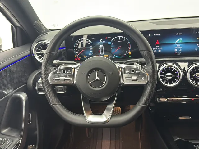 Mercedes Benz Class A 2022 A 200 L 1.3T Fashion Automatic Gear 16