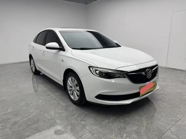 Mercedes Benz Class A 2022 A 200 L 1.3T Fashion Automatic Gear 3
