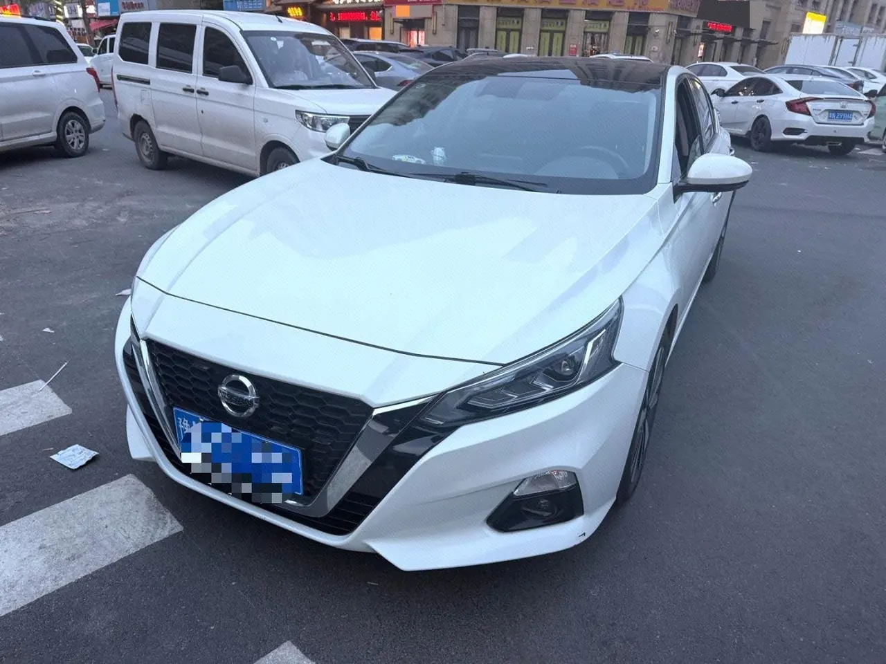 Open image lightbox: Nissan 2021 Teana 2.0 Stepless XL Comfort Edition Automatic Gear