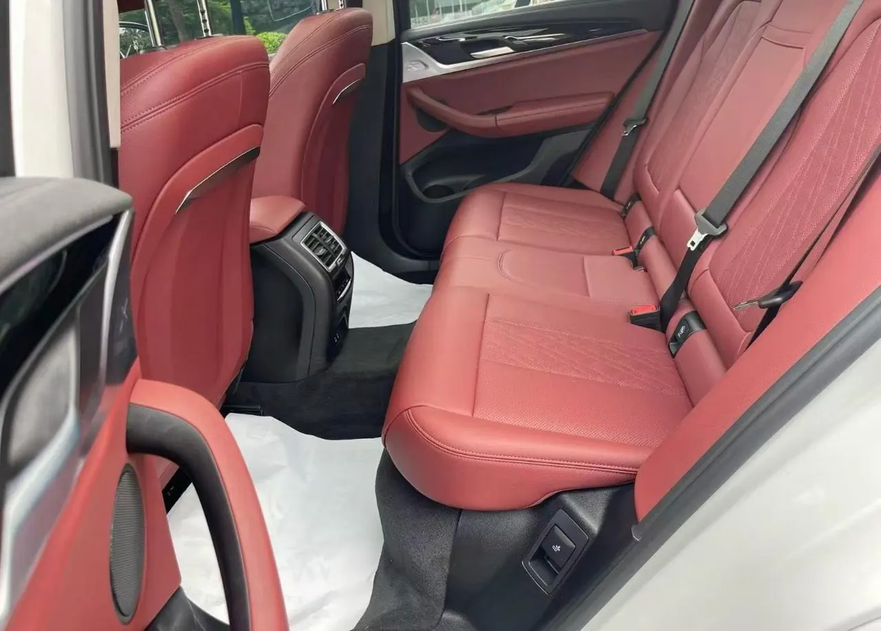 BMW 2024 iX3 leading automatic 4