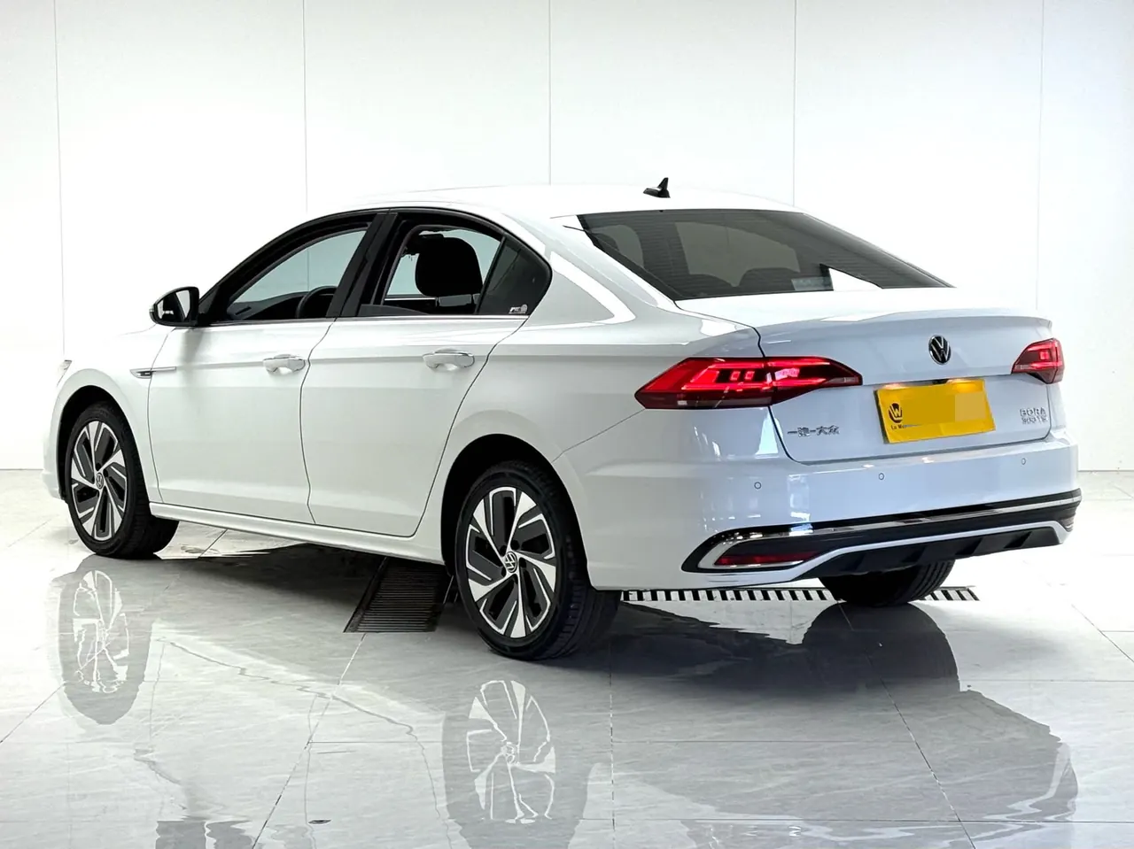 Volkswagen 2023 Bora 1.5TSI 300TSI Zunxing Edition Automatic Gear 2