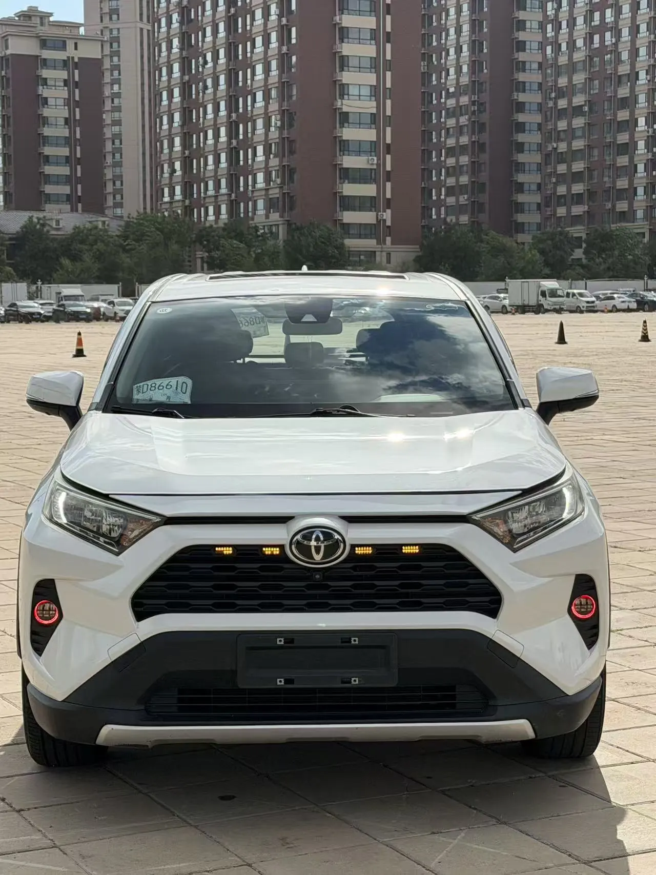 Toyota 2022 RAV4 Rongbo 2.0 Stepless Two-Drive Premium Edition Automatic Gear 4