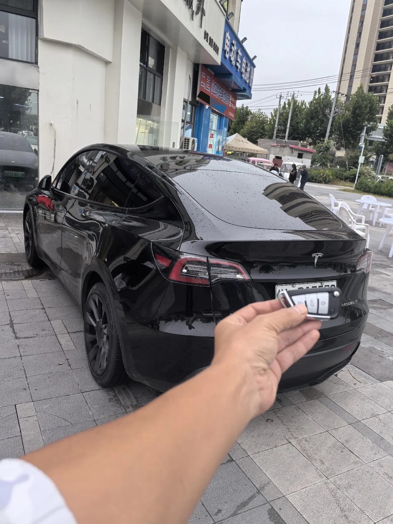 Tesla 2022 Model Y rear-wheel drive version (facelift) automatic gear 3