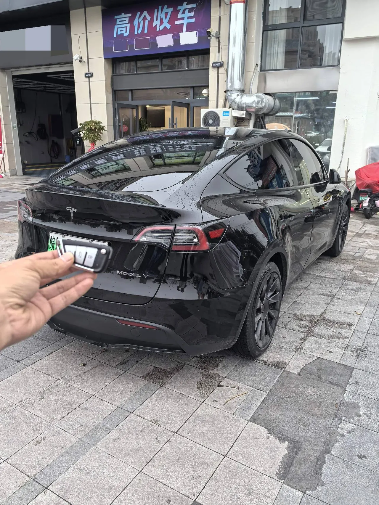 Tesla 2022 Model Y rear-wheel drive version (facelift) automatic gear 4