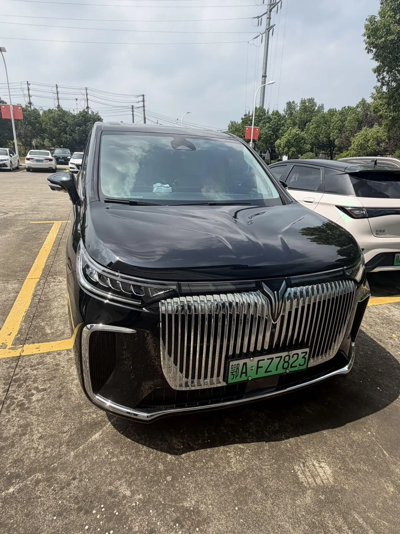Voyah 2025 dreamers PHEV 1.5T four-wheel drive distinguished Kunpeng version automatic gear 2