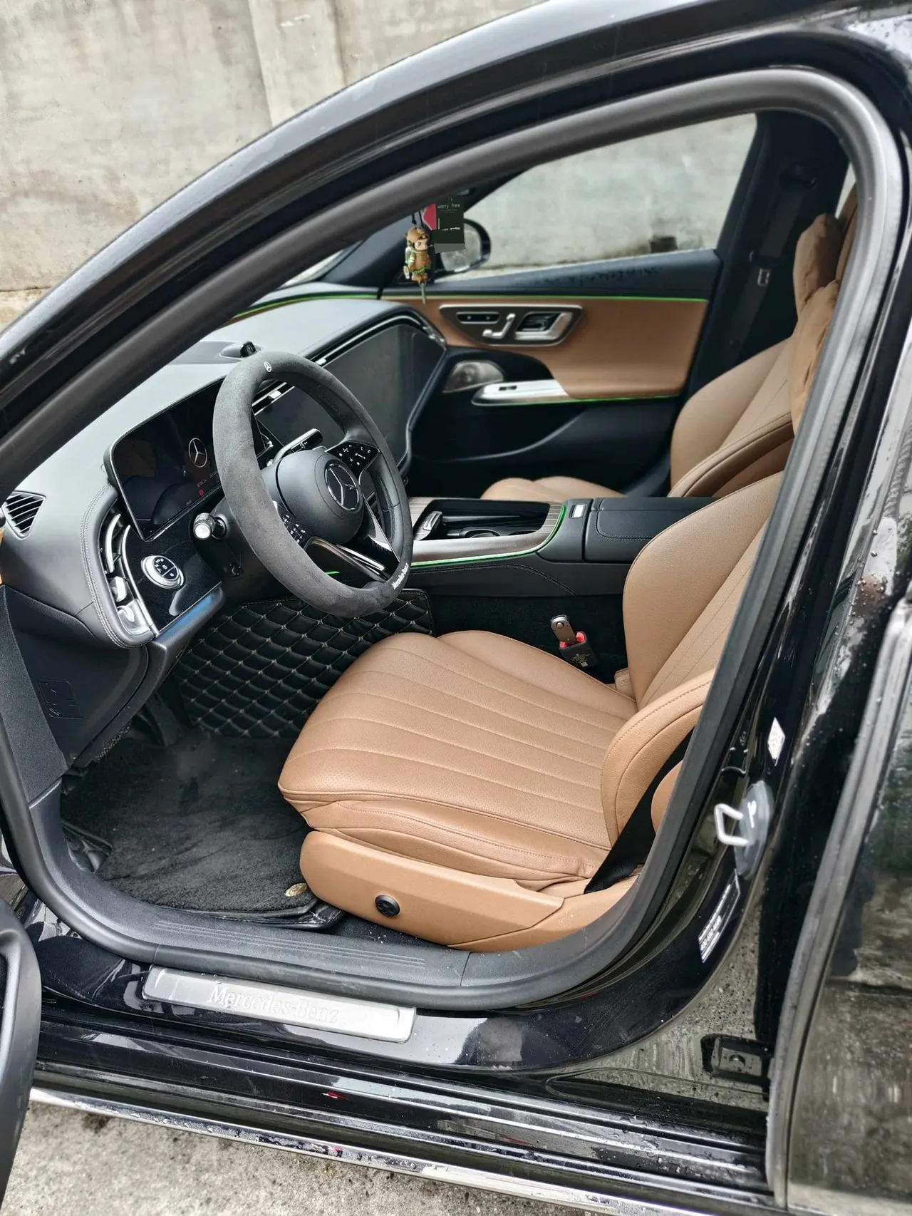 Mercedes Benz E Class 2025 E 300 L 48V 2.0T Luxury Sports Automatic 7