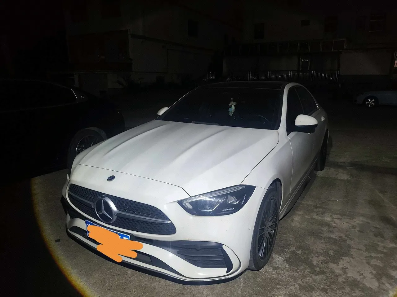 打开图片灯箱:Mercedes Benz Class C 2023 C 260 L 48V 1.5T Sports Edition Automatic Gear