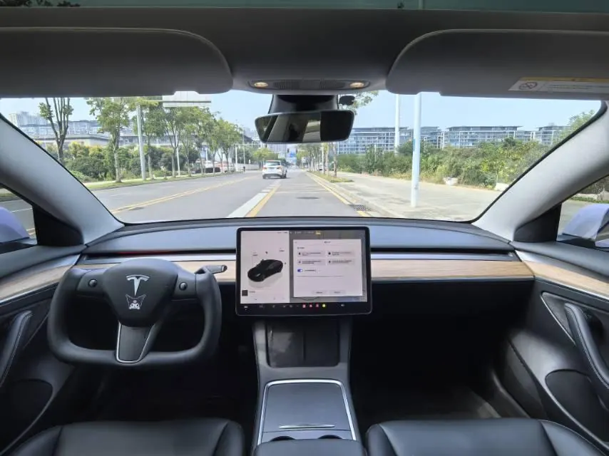 Tesla 2022 Model 3 rear-wheel drive version of automatic transmission 12