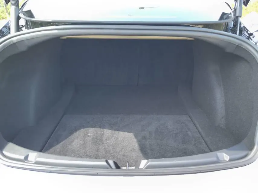 Tesla 2022 Model 3 rear-wheel drive version of automatic transmission 14