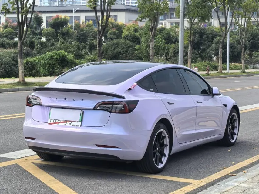Tesla 2022 Model 3 rear-wheel drive version of automatic transmission 4
