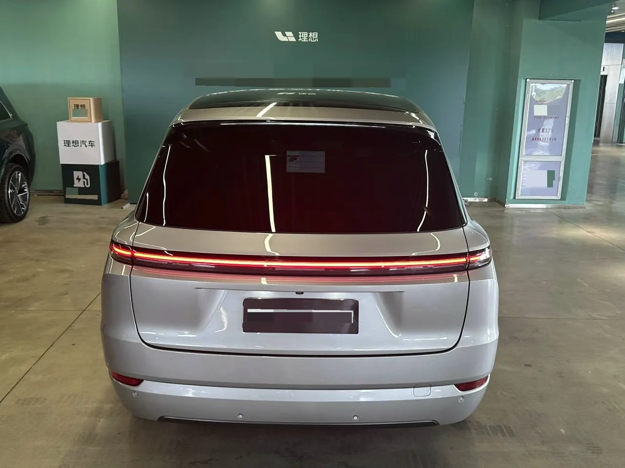 Li 2022 L9 1.5T Max Edition Automatic Gear 5