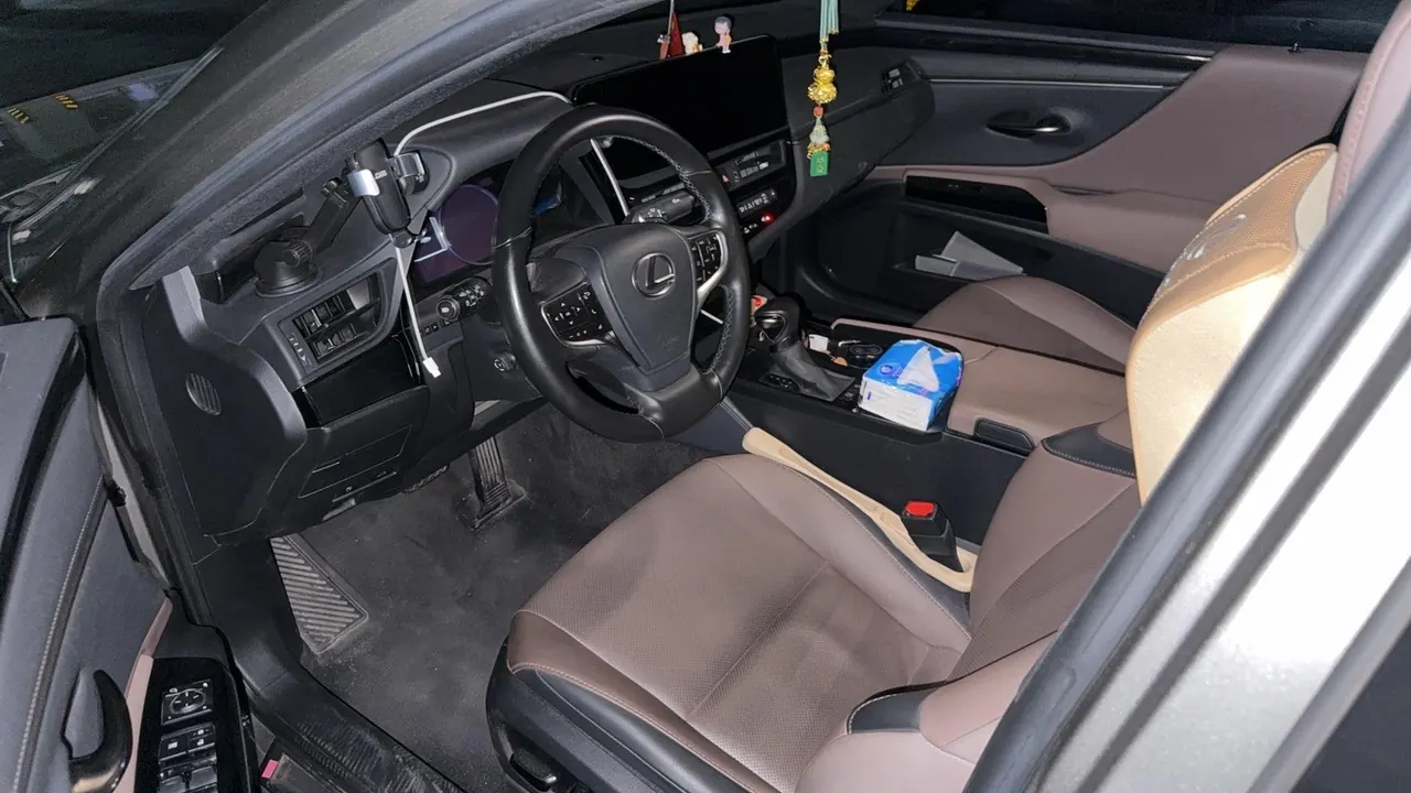 Lexus ES (Imported) 2024 ES200 2.0 Stepless Edition Automatic Gear 4