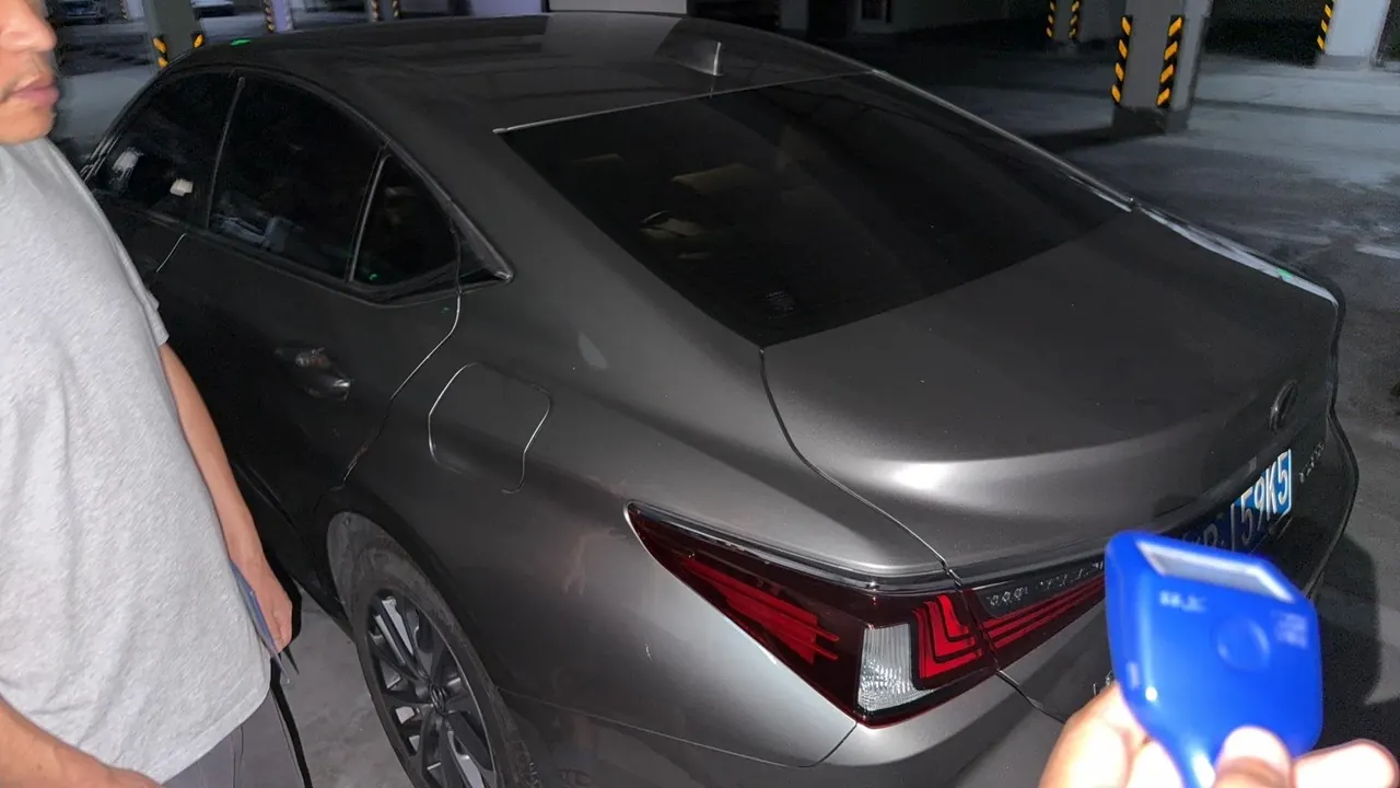 Lexus ES (Imported) 2024 ES200 2.0 Stepless Edition Automatic Gear 7