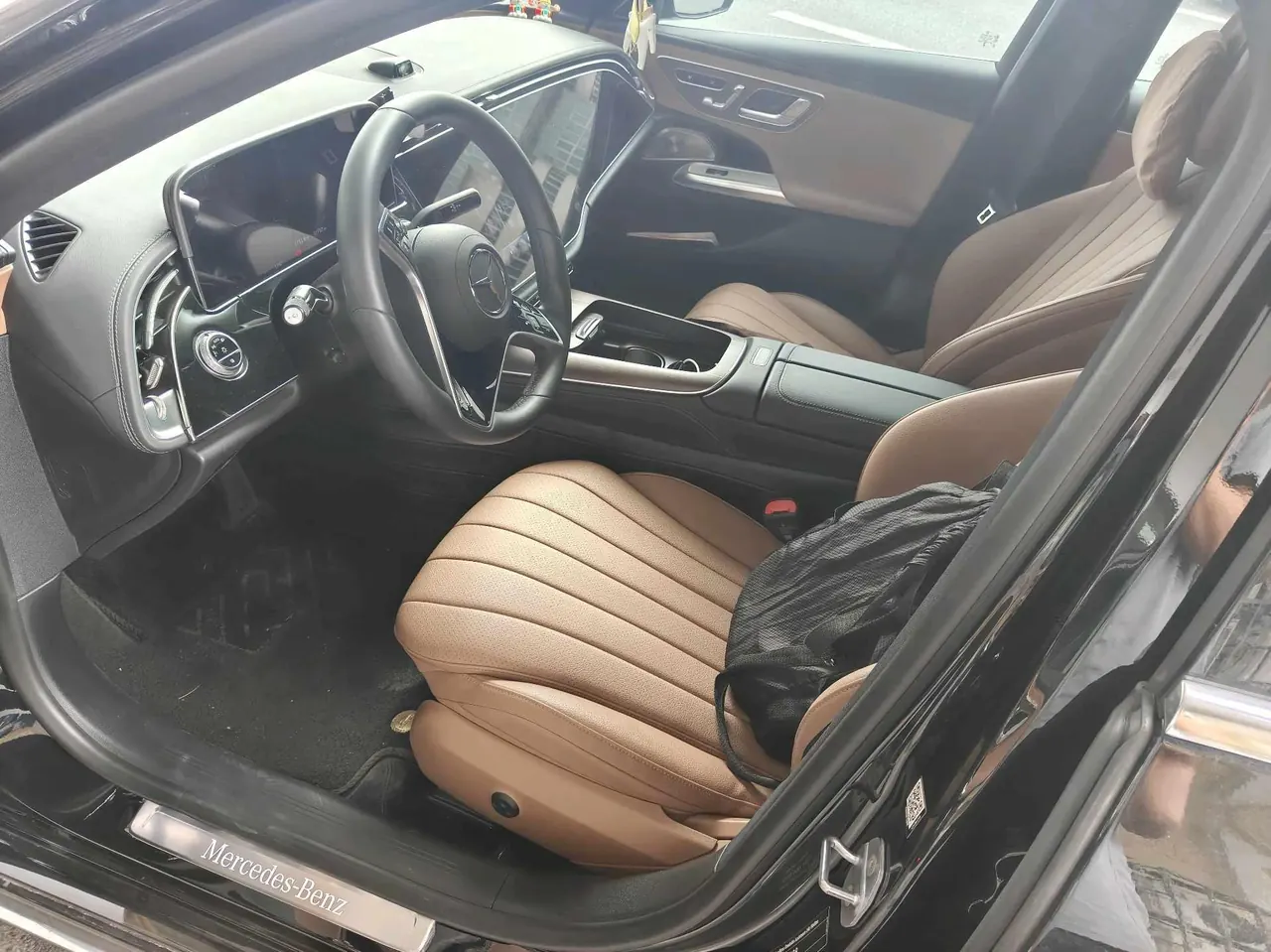 Mercedes Benz E Class 2024 E 300 L 48V 2.0T Luxury Automatic Gear 8