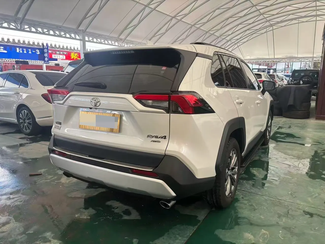 Toyota 2023 RAV4 Rongfong 2.0 Stepless Four-wheel Drive Adventure Plus Edition Automatic Gear 4