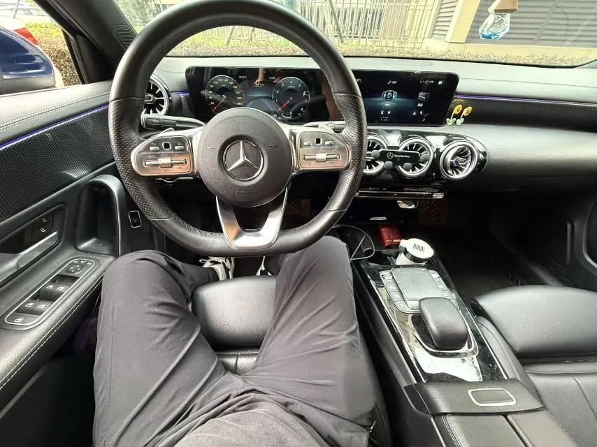 Mercedes Benz Class A 2022 A 200 L 1.3T Fashion Automatic Gear 3