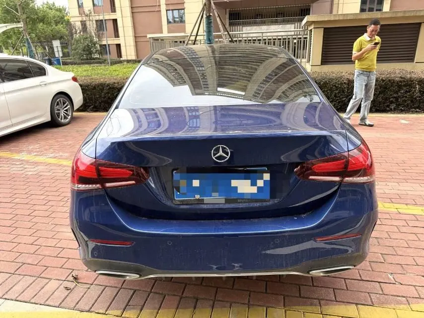 Mercedes Benz Class A 2022 A 200 L 1.3T Fashion Automatic Gear 5