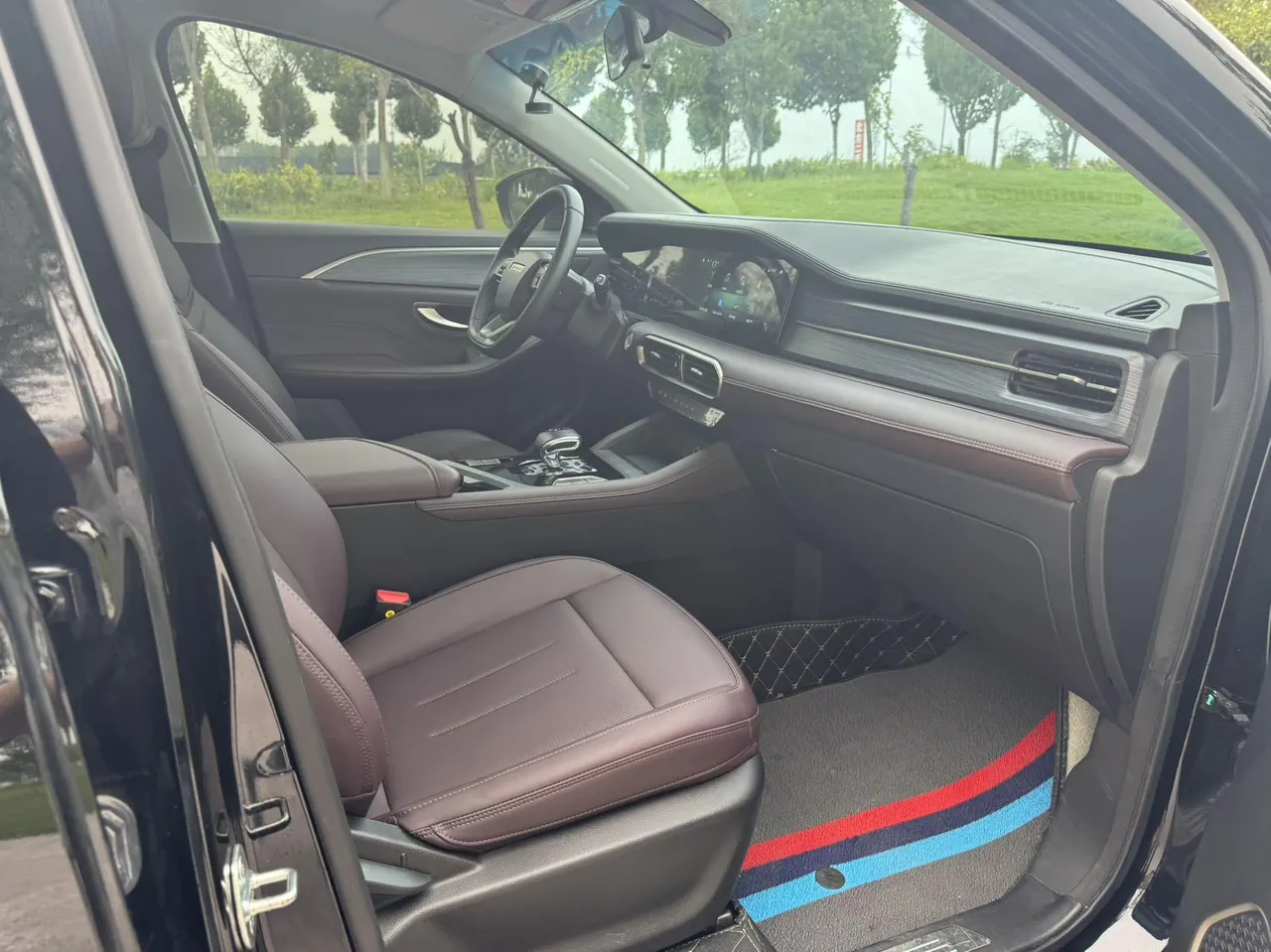 Jetour 2024 X90 PLUS 1.6TD Villa 7-seat automatic gear 14