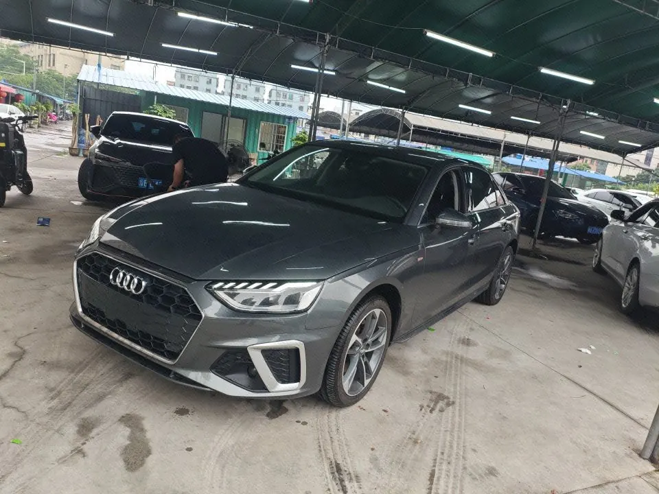 Open image lightbox: Audi 2024 A4L 2.0TFSI 40TFSI Fashion Dynamic Automatic