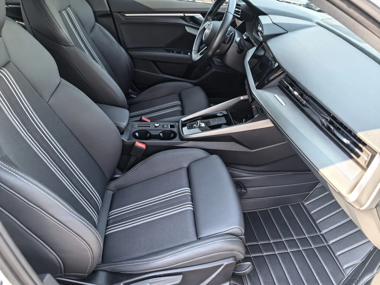 Audi 2024 A3L Limousine 1.4TFSI 35TFSI Fashion Sports Automatic 4
