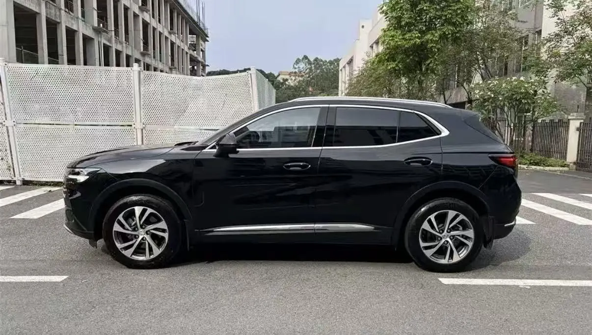 Buick 2022 Angkewei S 48V 1.5T 552T Two-Drive Luxury Automatic Gear 2