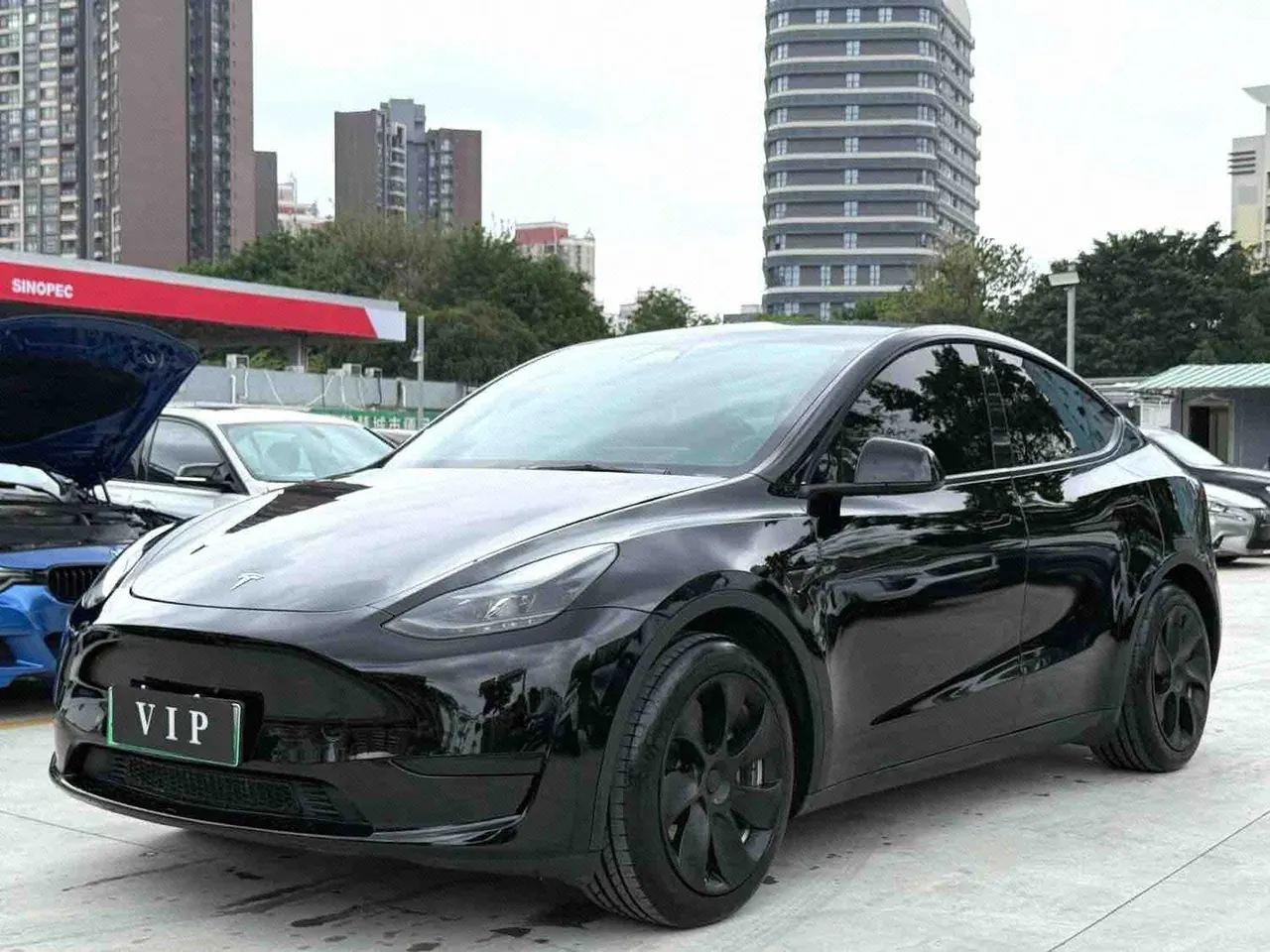 Open image lightbox: Tesla 2022 Model Y rear-wheel drive version (facelift) automatic gear